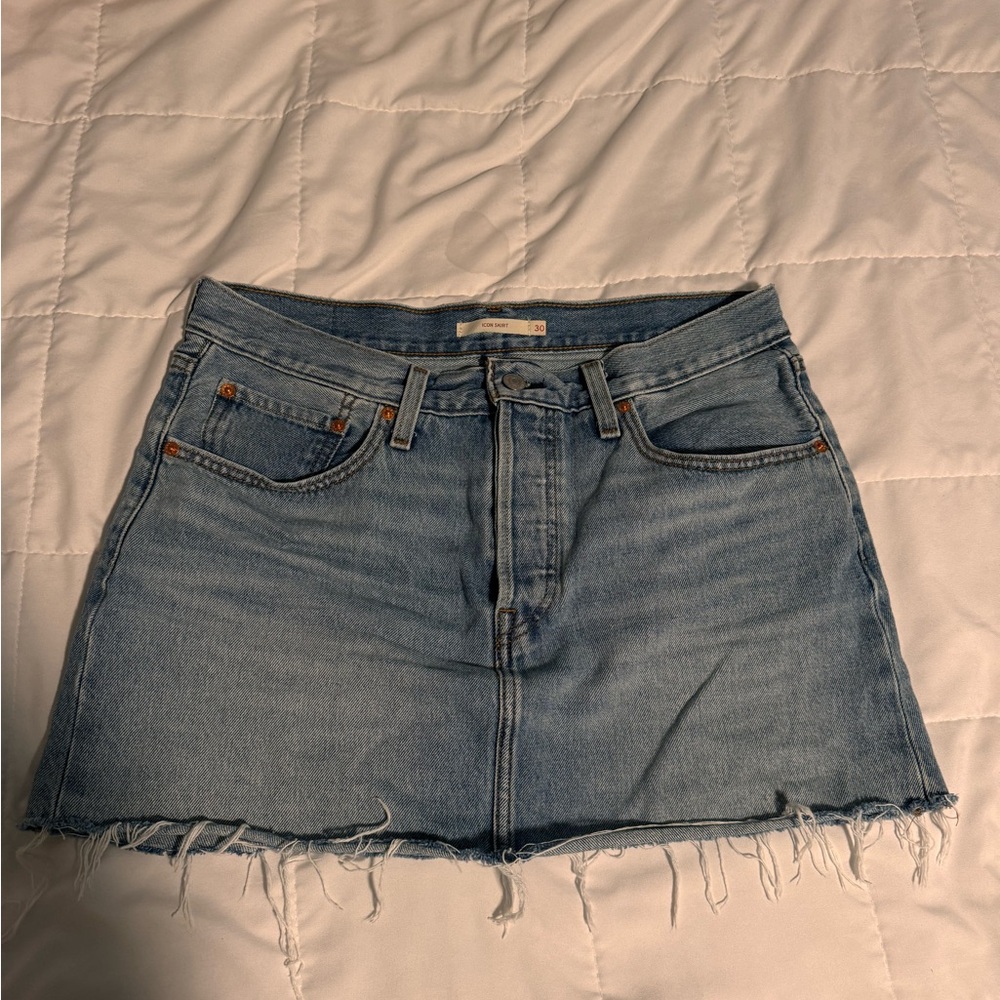 Levi’s Icon Skirt